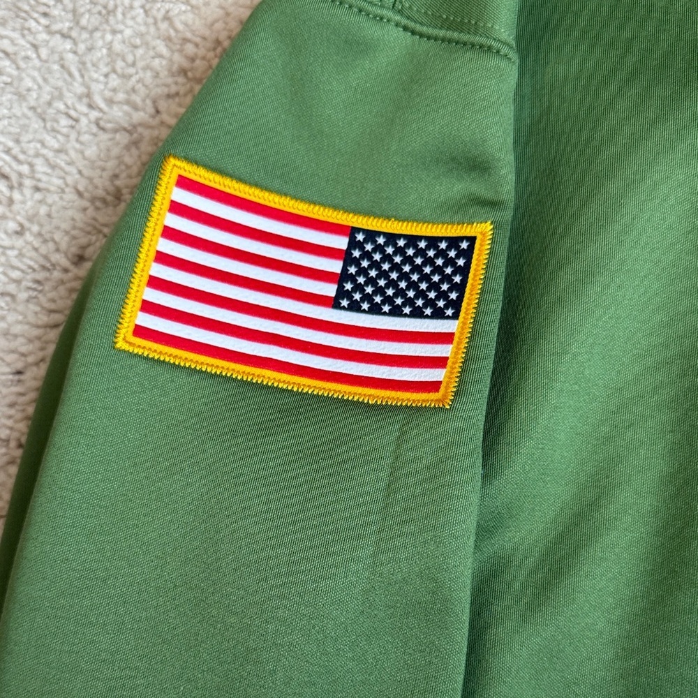 Georgia Nike Crewneck Sideline Sweater - Picture 5 of 7